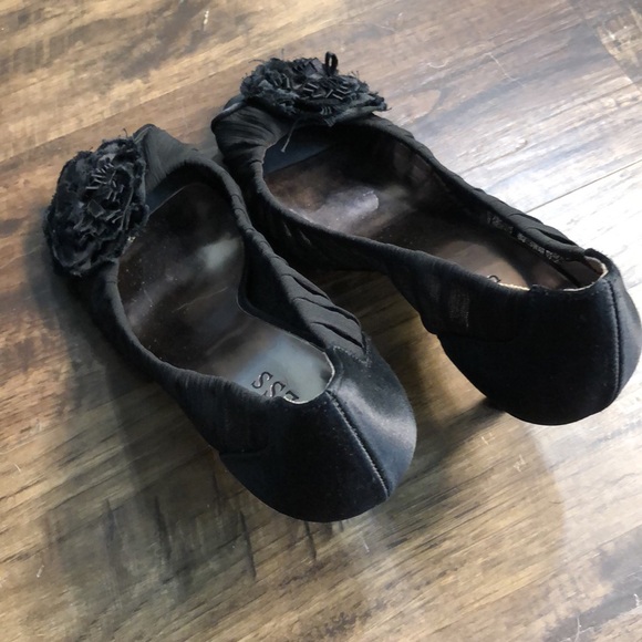 Guess Peep Toe Black Heel - Picture 7 of 8